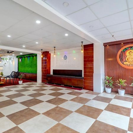 Hotel Brundavan International Guntur Luaran gambar