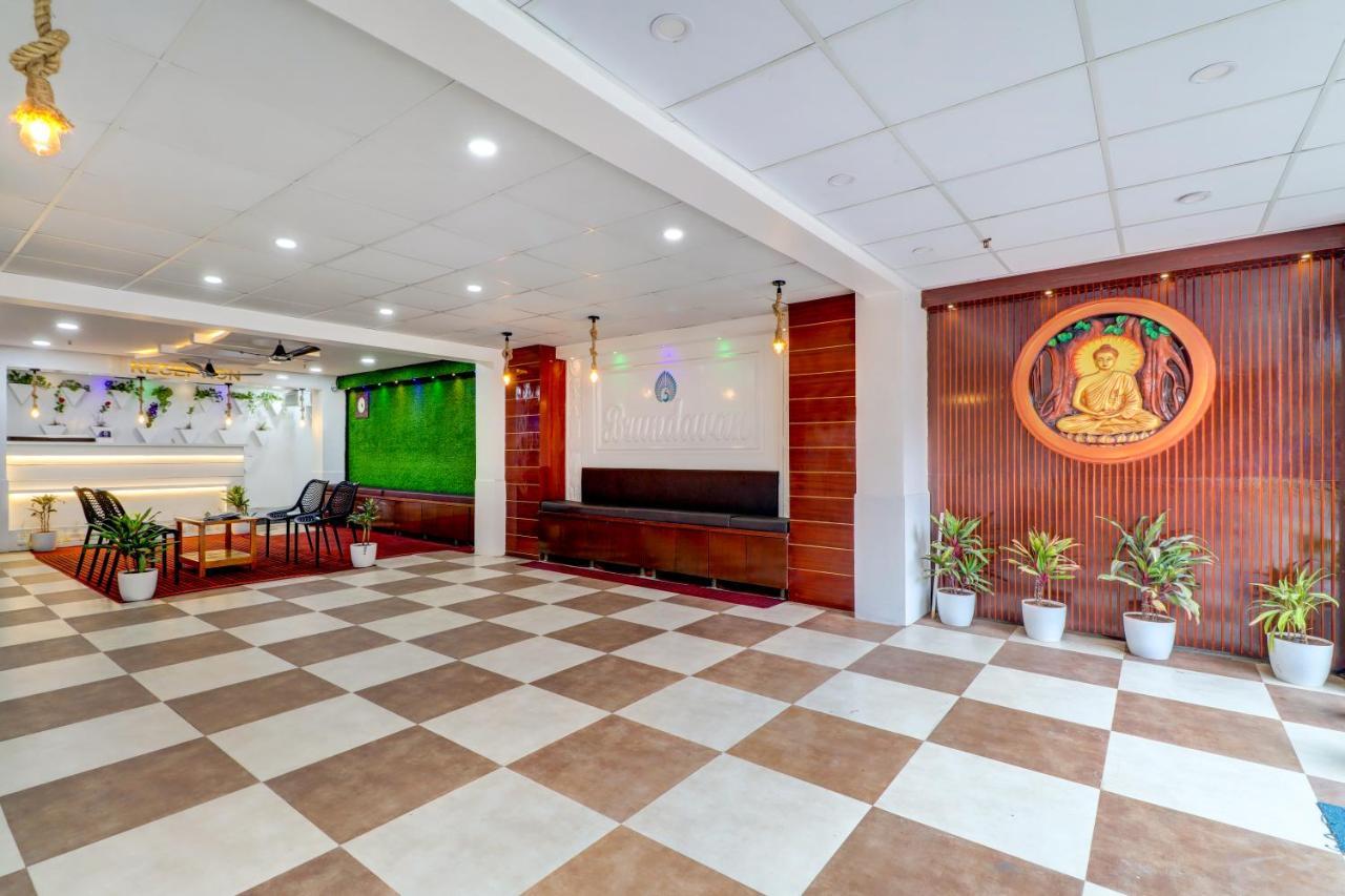Hotel Brundavan International Guntur Luaran gambar