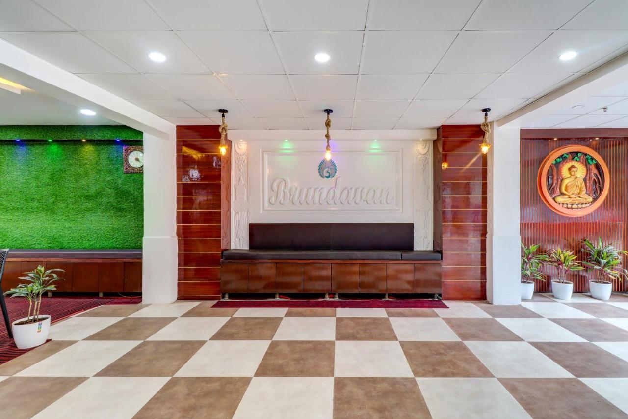 Hotel Brundavan International Guntur Luaran gambar